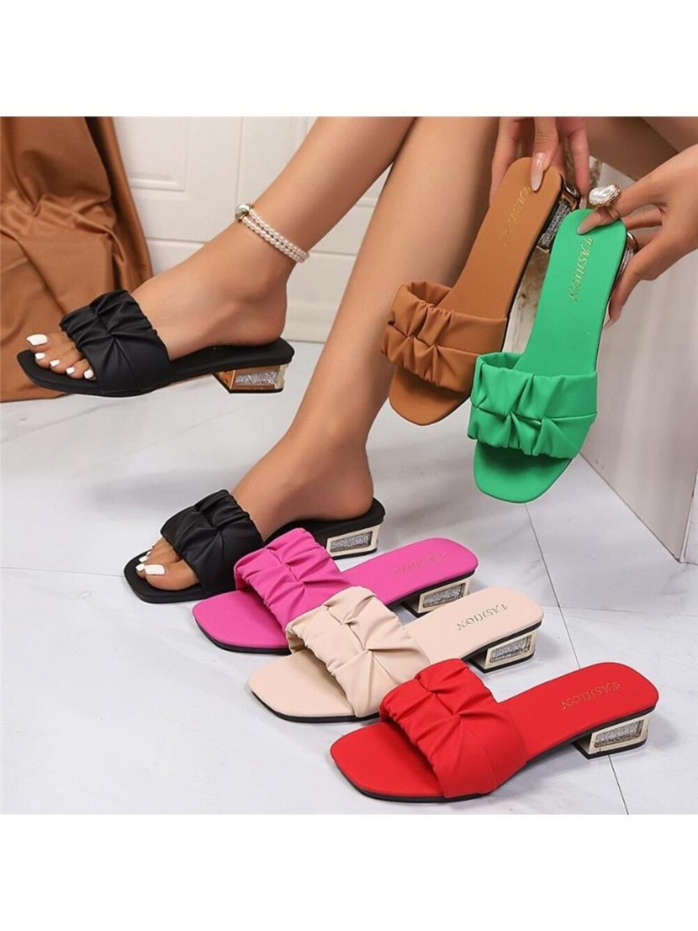 Open Toe Block Heels Sandals - Picture 13 of 13